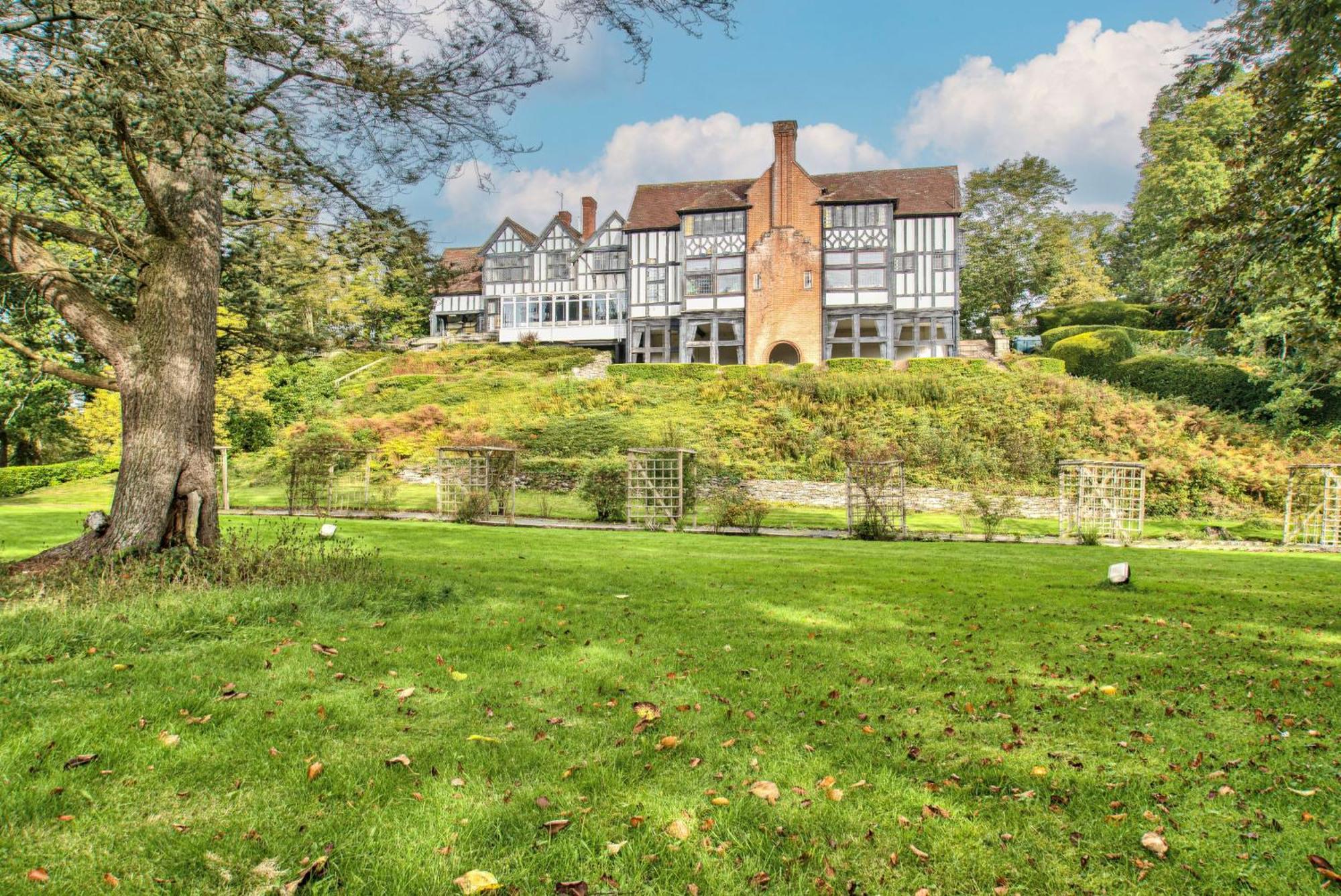 Villa Caer Beris Manor By Group Retreats à Builth Wells Extérieur photo