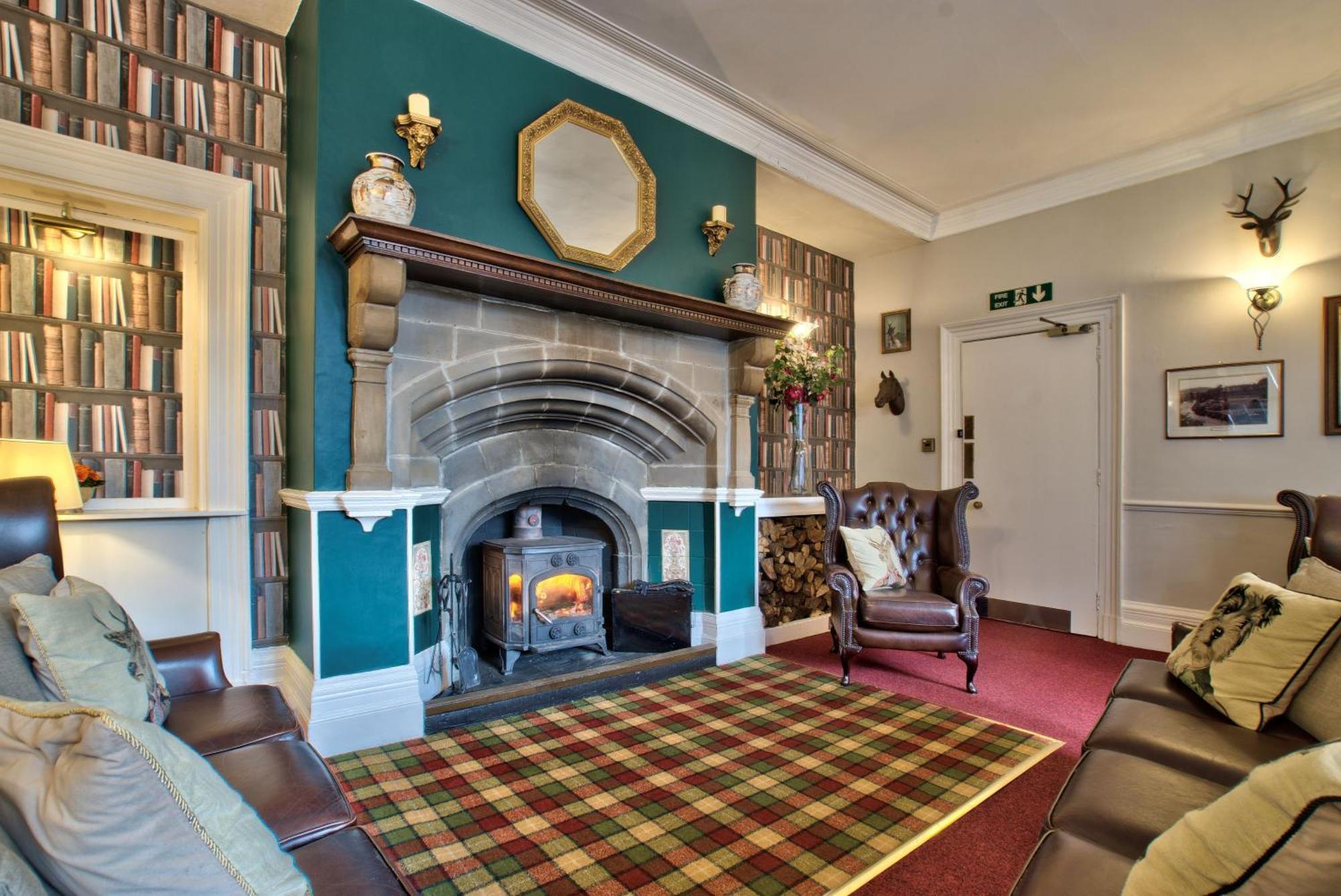 Villa Caer Beris Manor By Group Retreats à Builth Wells Extérieur photo